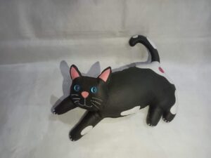 almofada gatinho deitado